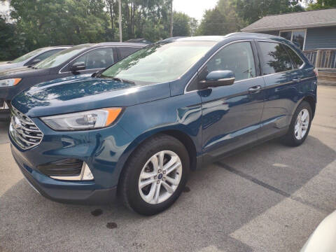 2020 Ford Edge for sale at Dave's Car Corner in Hartford City IN