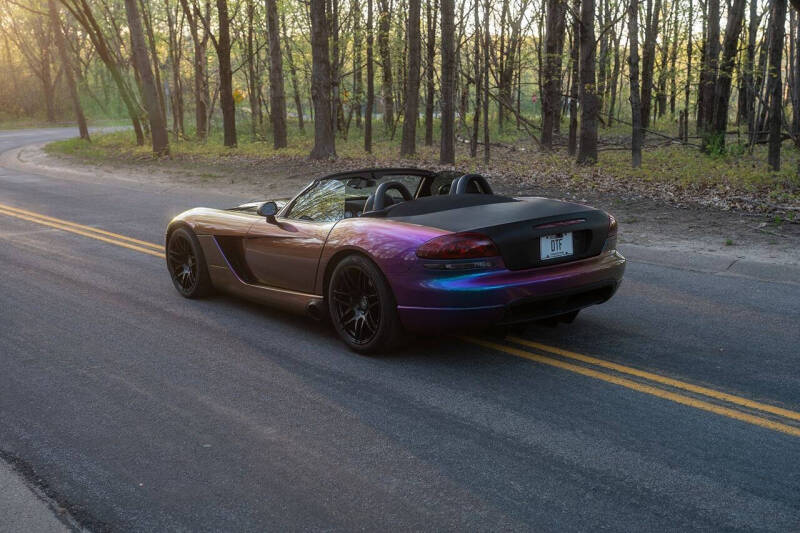 2003 Dodge Viper SRT-10