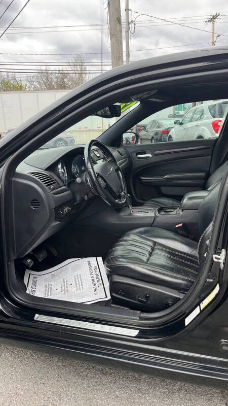 2012 Chrysler 300