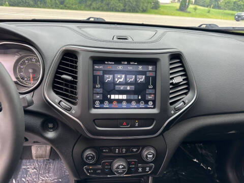 2022 Jeep Cherokee Latitude Lux