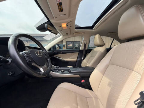 2019 Lexus IS 300