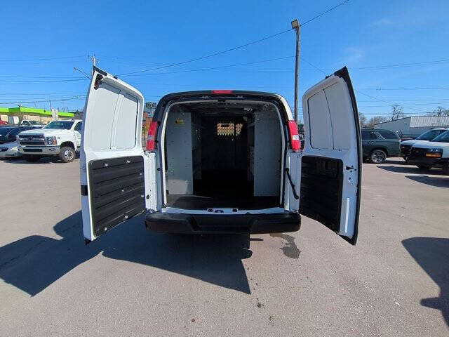 2025 Chevrolet Express 2500