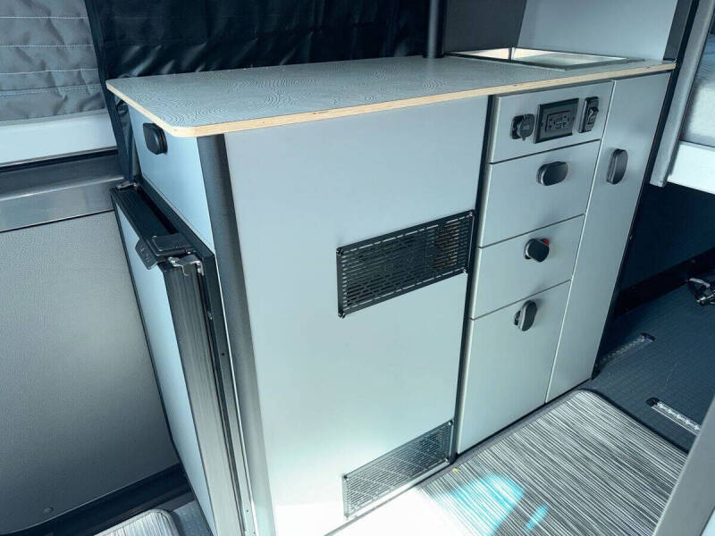 2025 Mercedes-Benz Sprinter