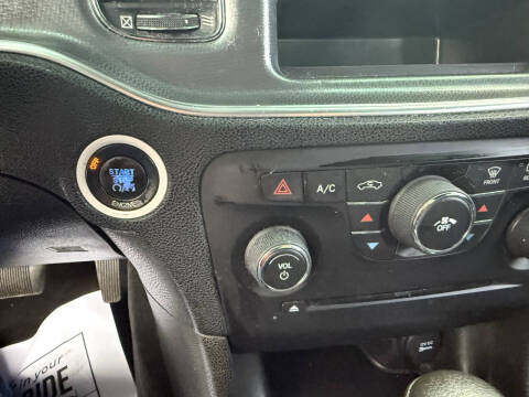 2013 Dodge Charger SE