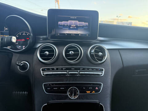 2015 Mercedes-Benz C-Class C 300