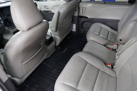 2016 Toyota Sienna