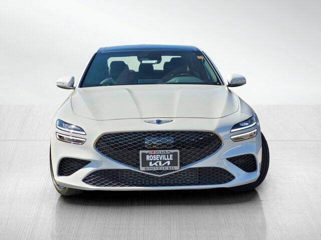 2023 Genesis G70