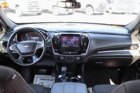 2022 Chevrolet Traverse LT Cloth