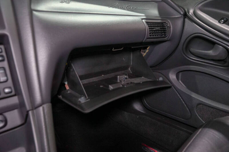 2001 Ford Mustang Bullitt