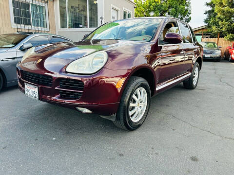2006 Porsche Cayenne for sale at Ronnie Motors LLC in San Jose CA