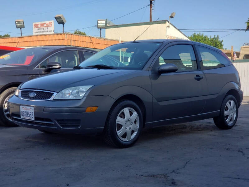 2006 Ford Focus for sale at Easy Go Auto in Upland CA