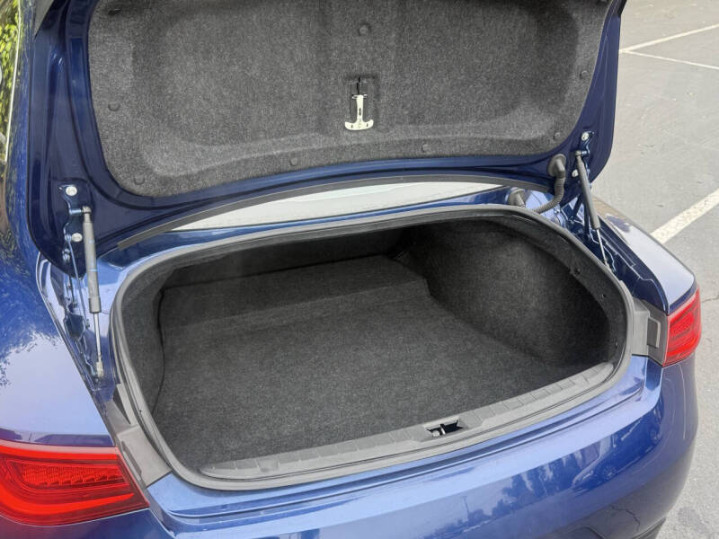 2017 Infiniti Q60 3.0T Premium