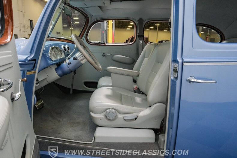 1940 Packard 120