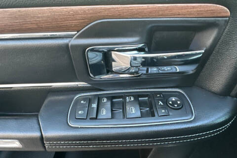 2016 RAM 1500 Laramie