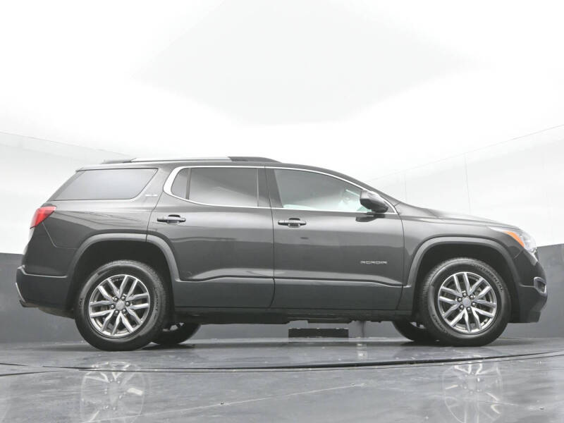2018 GMC Acadia SLE-2