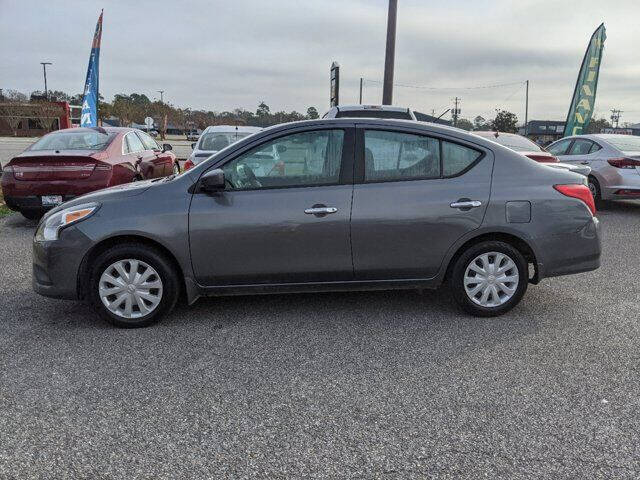 2018 Nissan Versa