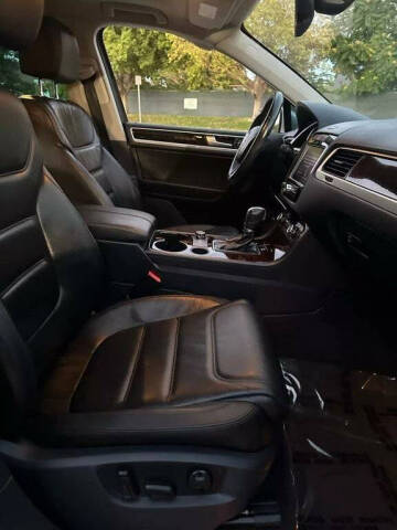 2014 Volkswagen Touareg V6 Executive