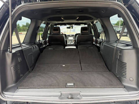 2016 Lincoln Navigator Select
