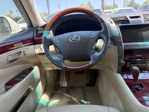 2007 Lexus LS 460