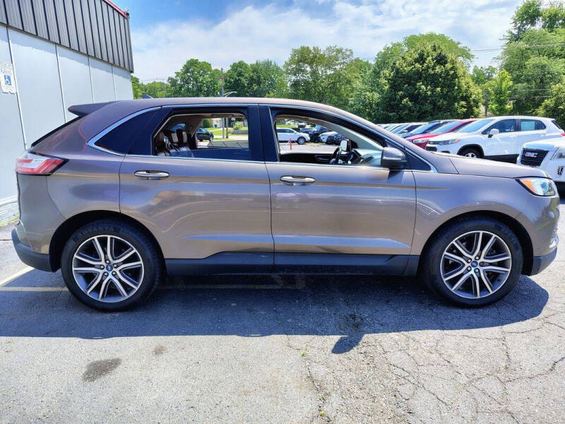 2019 Ford Edge Titanium