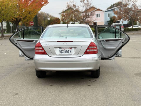 2003 Mercedes-Benz C-Class C 240