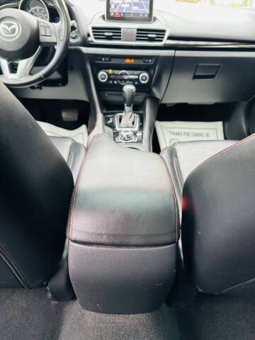 2015 Mazda MAZDA3 i Grand Touring