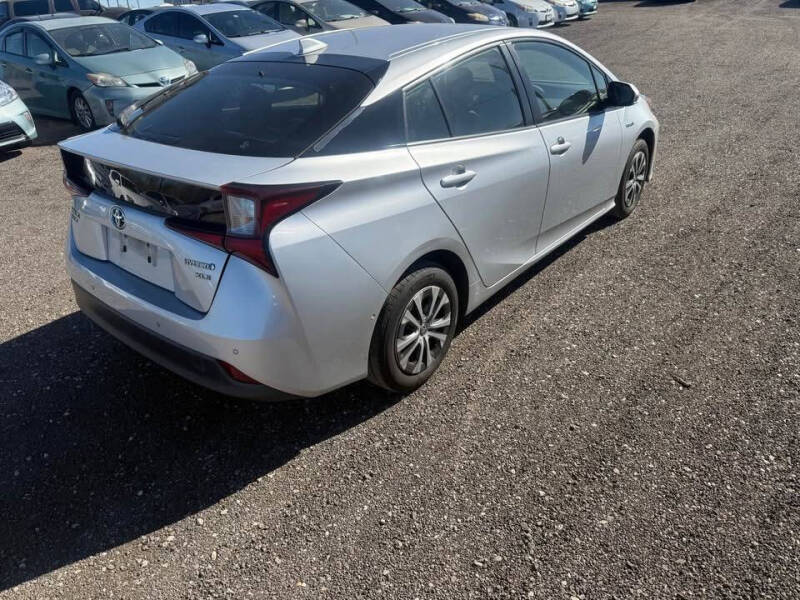 2019 Toyota Prius XLE AWD-e