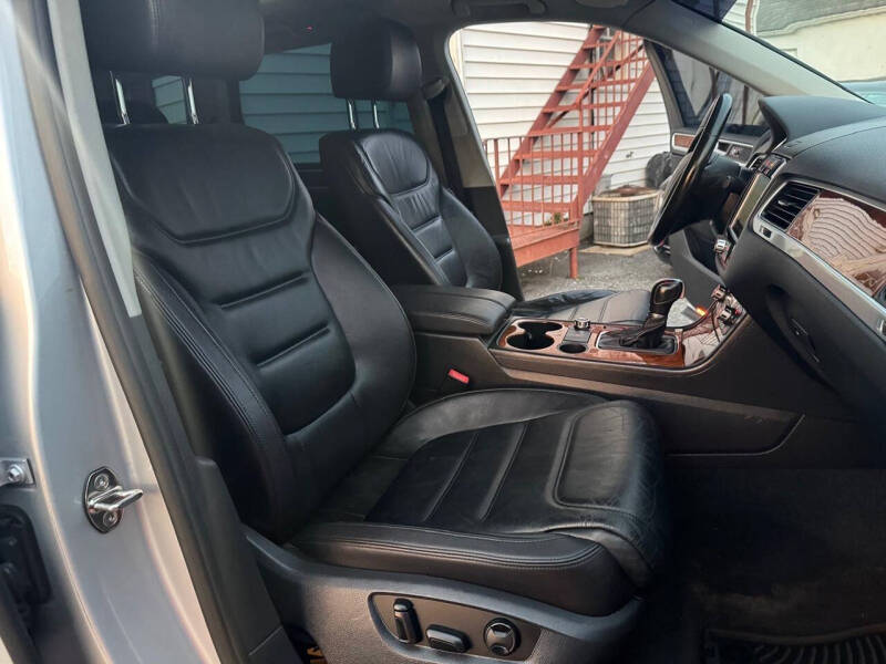 2014 Volkswagen Touareg TDI Lux