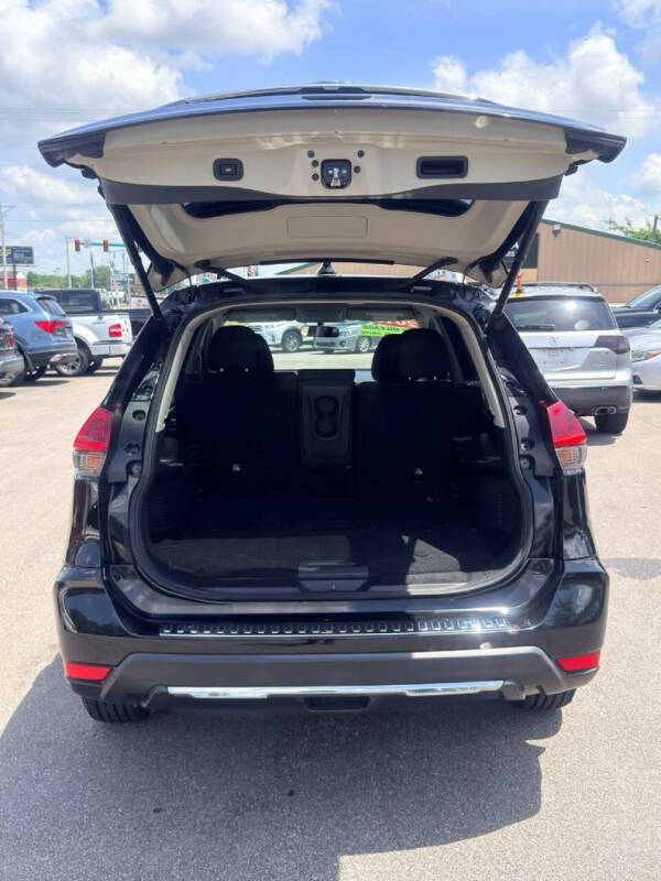 2018 Nissan Rogue S