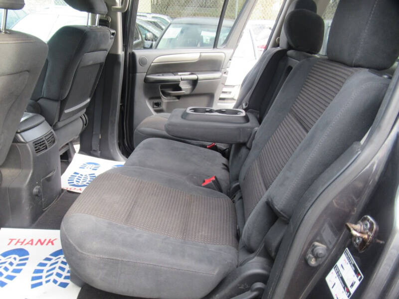 2012 Nissan Armada SV