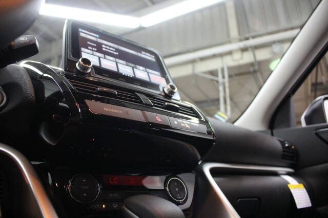 2026 Mitsubishi Eclipse Cross ES