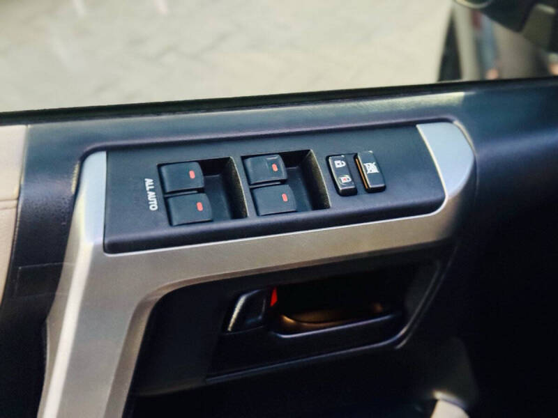 2012 Toyota 4Runner SR5