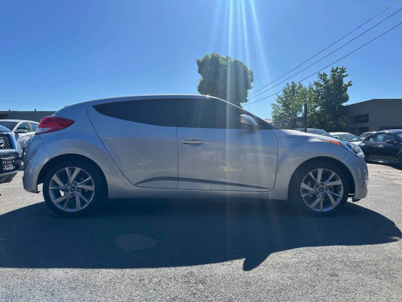 2017 Hyundai Veloster Value Edition