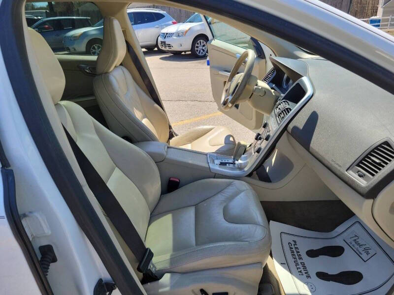 2011 Volvo XC60 3.2