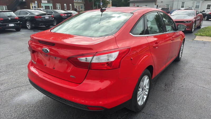 2012 Ford Focus SEL