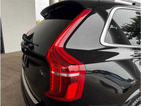 2019 Volvo XC90 T6 Momentum