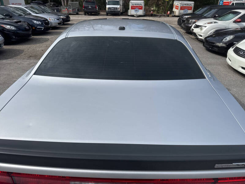 2009 Dodge Challenger SRT8