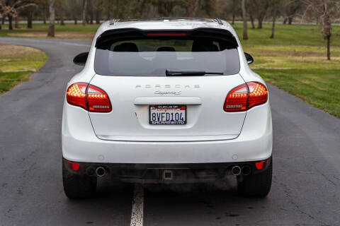 2013 Porsche Cayenne S