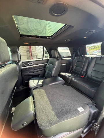 2016 Ford Explorer Sport