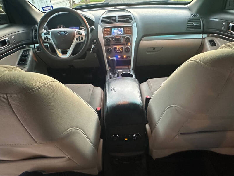 2013 Ford Explorer