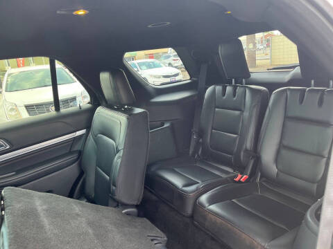 2017 Ford Explorer Sport