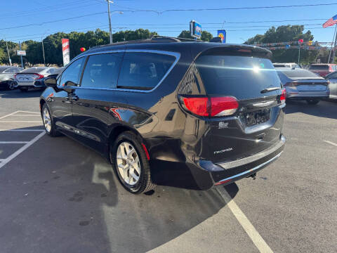 2018 Chrysler Pacifica Touring Plus