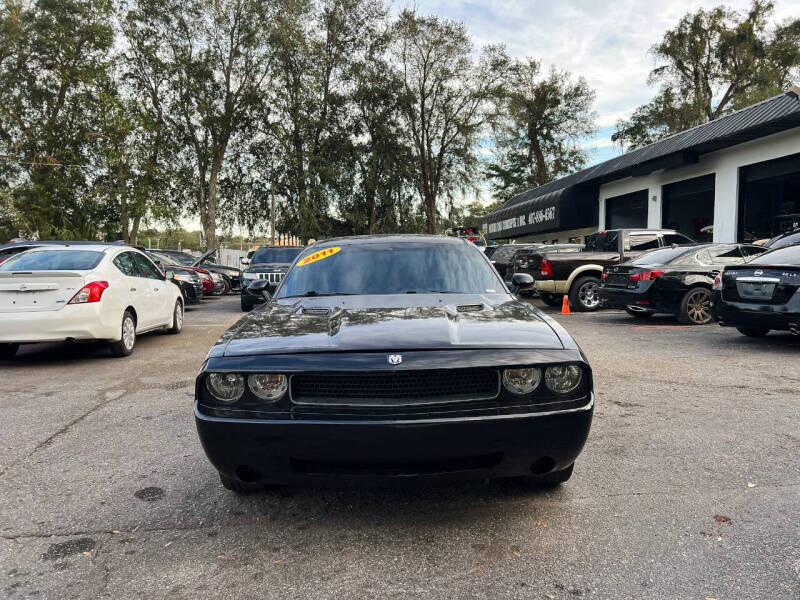 2011 Dodge Challenger SE