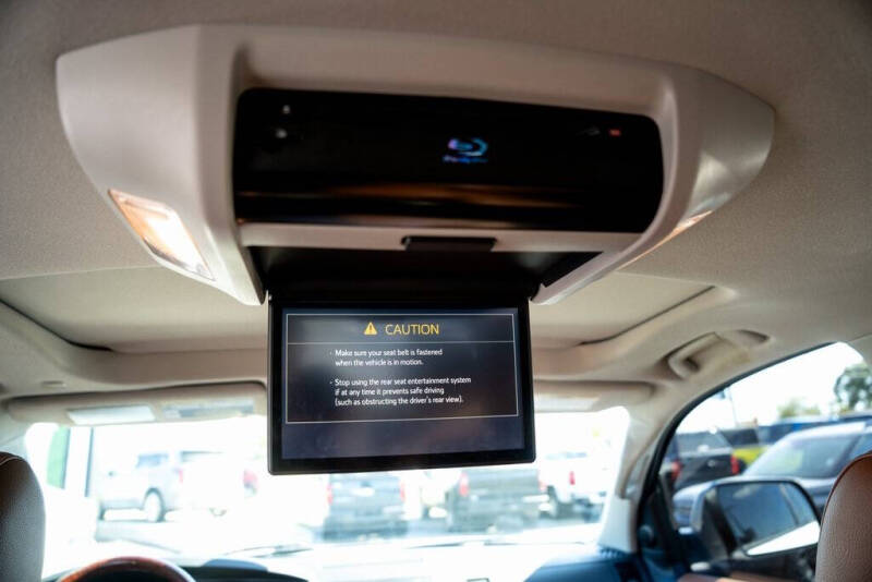 2021 Toyota Sequoia Platinum