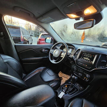 2021 Jeep Cherokee Altitude