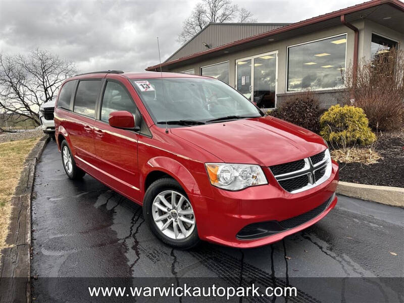 2013 Dodge Grand Caravan SXT's photo