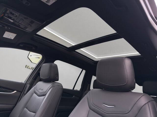 2022 Cadillac XT6 Premium Luxury