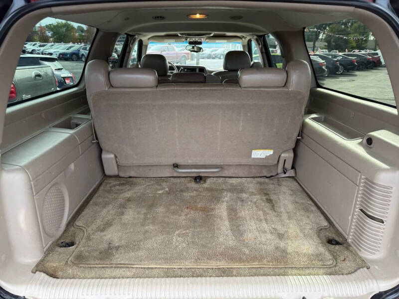 2003 GMC Yukon XL Denali