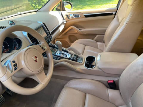 2011 Porsche Cayenne S