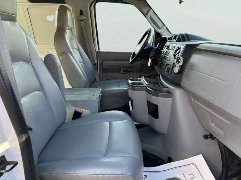 2012 Ford E-Series E-250